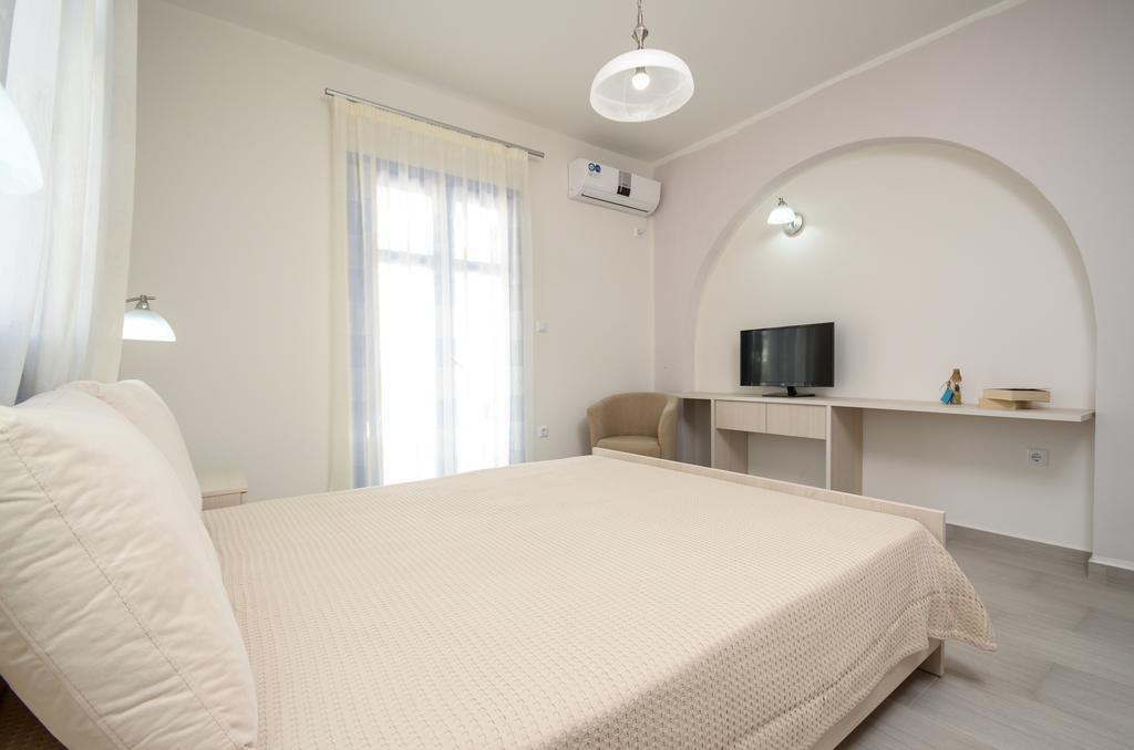 Natura Villas In Naxos ميكري فيغلا الغرفة الصورة